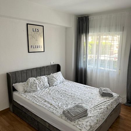 Seashell Apartment In กูลเญรา ภายนอก รูปภาพ