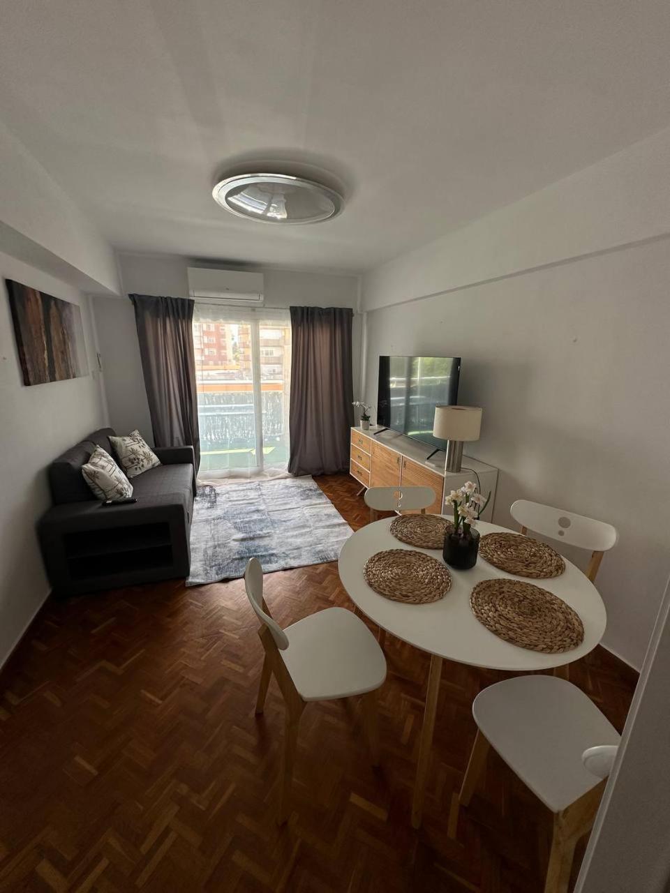 Seashell Apartment In กูลเญรา ภายนอก รูปภาพ